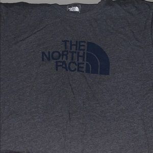 XL north face tshirt